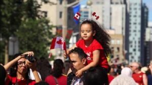 Canada Migrants Home: कनाडा: एक अद्भुत देश जो है प्रवासियों का घर! फ्री स्वास्थ्य, फ्री शिक्षा,जानें कनाडा में जाकर क्यों बस जाते हैं लोग?