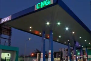 CNG PNG PRICE: महंगाई की डोज! Adani Total Gas द्वारा गैस सप्लाई में 13% कटौती से बढ़ सकती हैं CNG और PNG की कीमतें