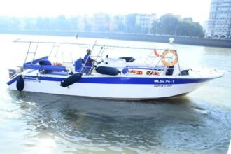 Water Taxi:मेट्रो के बाद अब वाटर टैक्सी का होगा राज ! जानें कहां शुरू होगी Water Taxi