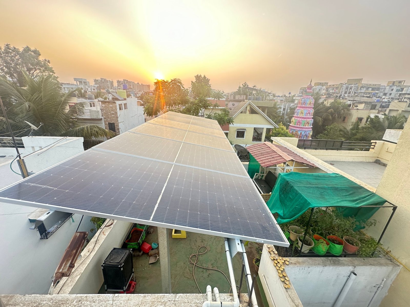 adani-solar-panel-cheapest-and-sustainable-option