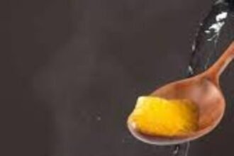What happens if you drink ghee mixed with hot water on an empty stomach in the morning?