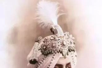 The most debauched king in the history of India, you will not be able to count his queens on your fingers.