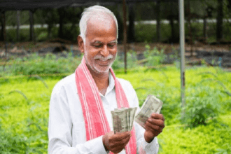 Build this white house of plastic with 50 percent subsidy, there will be rain of money in the houses of farmers throughout the year.