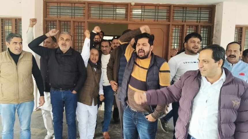Patwari protest: State level meeting of Patwaris in Jind, will work wearing black band for 3 days, memorandum will be submitted to DC of all 22 districts