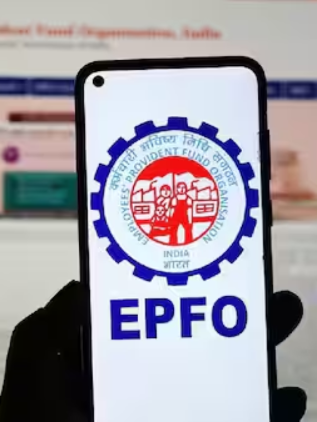 प्राइवेट कर्मचारियों की बल्ले-बल्ले! EPFO ने बढ़ाई मासिक पेंशन, अब सैलरी के साथ होगी बड़ी खुशी!