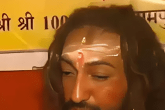 How many ranks did IITian Baba Abhay Singh get in JEE?