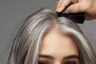 If hair has turned white at the age of 17, then apply this thing mixed with coconut oil, every hair will become black from the roots.