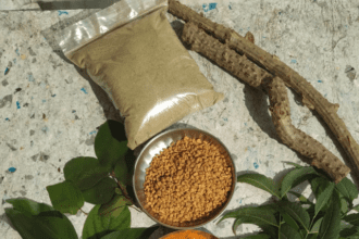 This powder is a cure for every stomach problem, it is prepared from 32 herbs, appetite will also increase a lot, digestion will also become stronger.