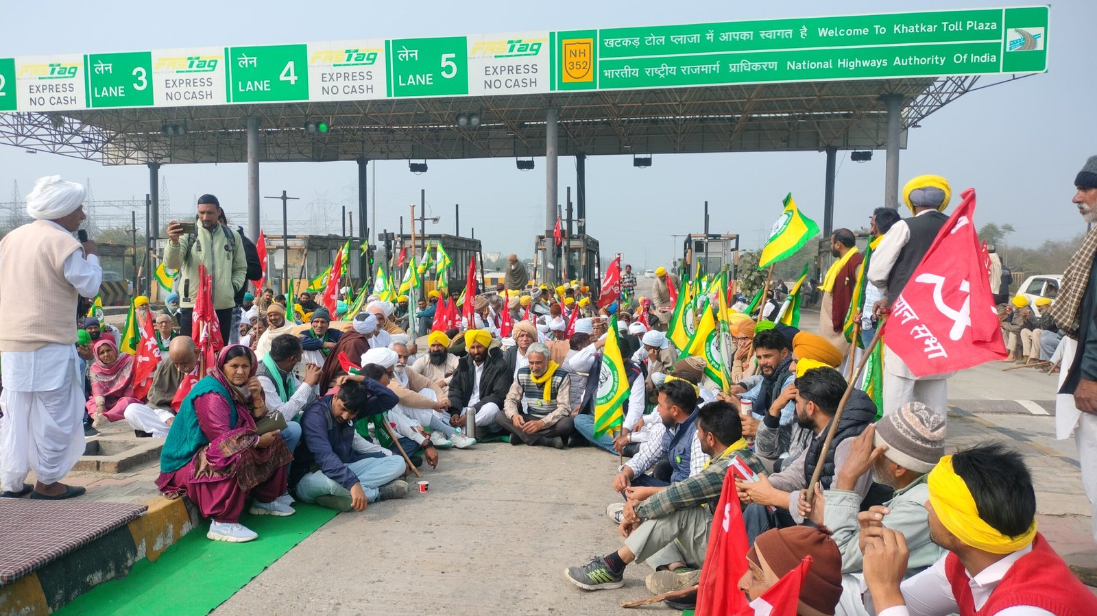 jind-toll-free-khatkar-toll-plaza-farmer-protest