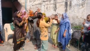 When Rekha, daughter of Nandgarh of Julana in Jind became CM, there was a festive atmosphere in the village, sweets were distributed and firecrackers were burst