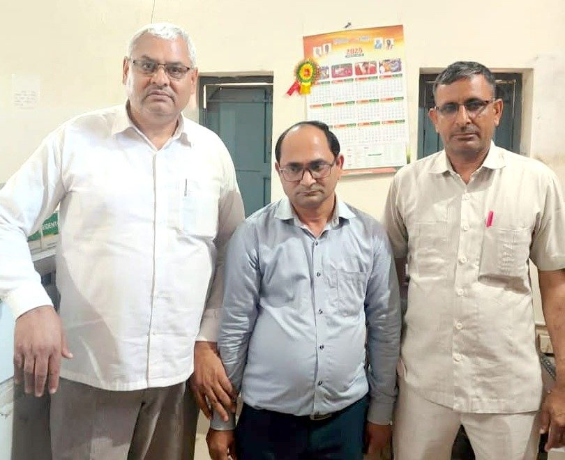 Haryana Jind ACB Raid Data Entry Operator Bribe red handed