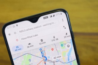 How to remove home photos and videos from Google Map?